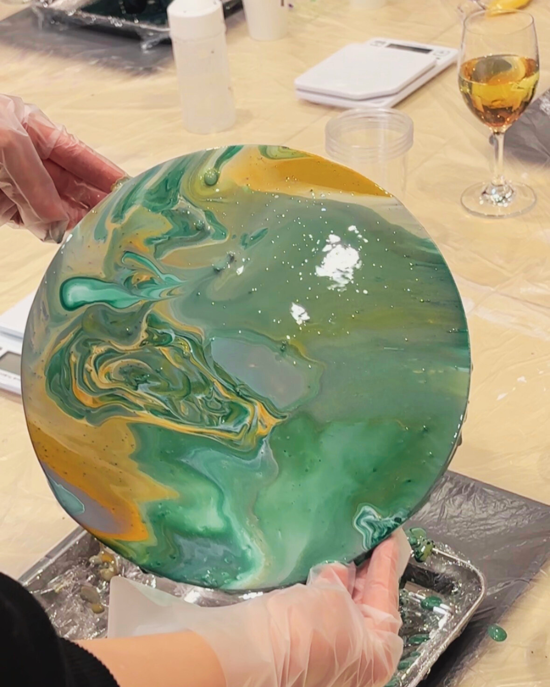 2026年4月17日(金)18：00-20：00 【フルイドアート】