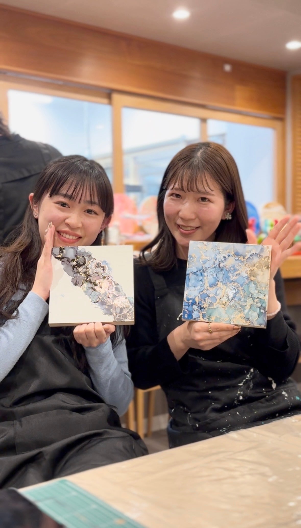 2026年11月7日(土)18：00-20：00 【アルコールインクアート】佐久平駅直結ビル内開催